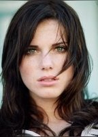 Кейтлин Фолли