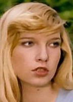 Кэролайн Сансон