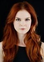 Эмили Тайра