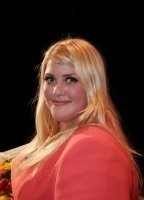 Эсми Ван Кампен