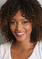 Эмилия Бернс