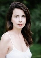 Эмили Казенаве