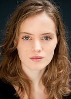 Гала Бессон