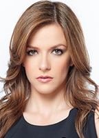 Илиана Фокс