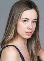 Джулия Молинс