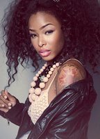 Камилла Леаи