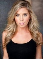 Линдси Лэмб