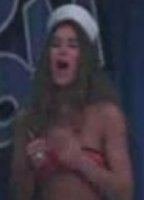 Лесли Хендерсон