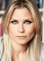 Лесли Нахманн