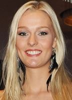 Мириам Хёллер