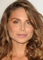 Нина Сеникар