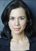 Сандрин Гиро