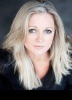 Симона Бьюкенен