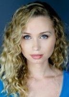 Тейлор Карр