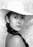 Адель Йошиока