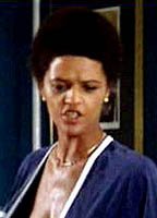 Анжела Брюс