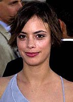 Беренис Бежо