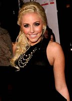 Кейси Рейнхардт