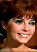 Долли Мартин