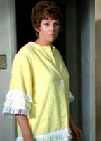 Элизабет Ноулз