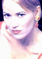 Элизабет Сэндифер