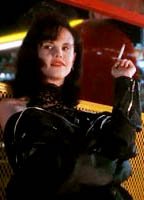 Кирстен Уоррен