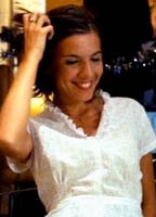 Лусия Монис