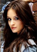 Мелани Папалия