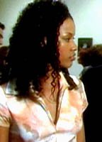 Моник Девиль