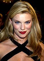 Николь Хилтц