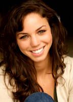 Стефани Оноре