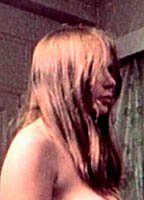 Стефани Скура