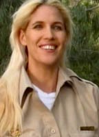 Тесс Маквикер