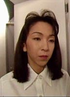 Томоми Асано