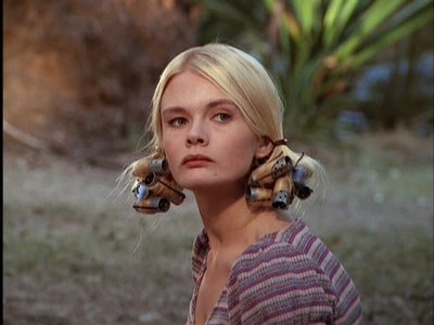 Сюзанна Зенор