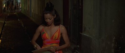 Эмили Болтон