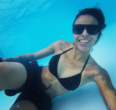 Джулия Васконселос