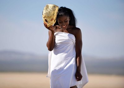 A. Дж. Эндрюс