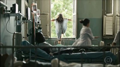 Коричневый Грифао