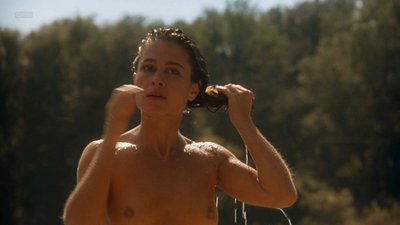 Джули Уорнер