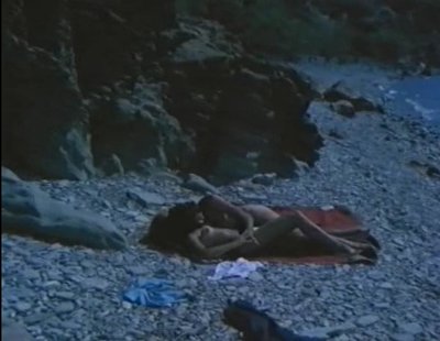 Рена Космиду