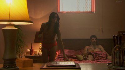 Трисия Сентенера