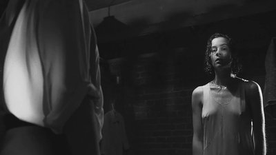 Эмбет Давидц