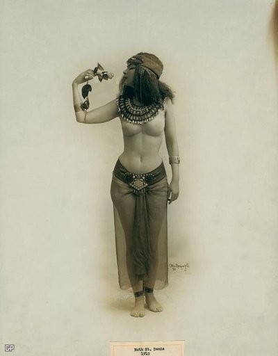 Рут Сен-дени