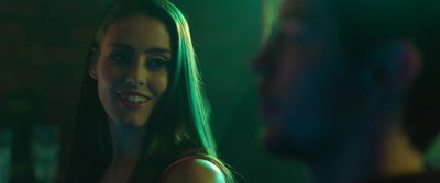 Оливия Слоян