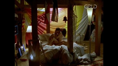 Лаура Книзе