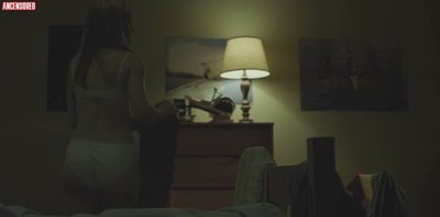 Эмили Джексон