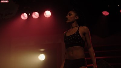 Бернадетт Бек