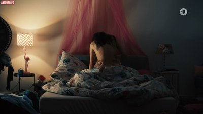 Айлин Тезель