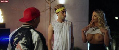 Кинси Волански